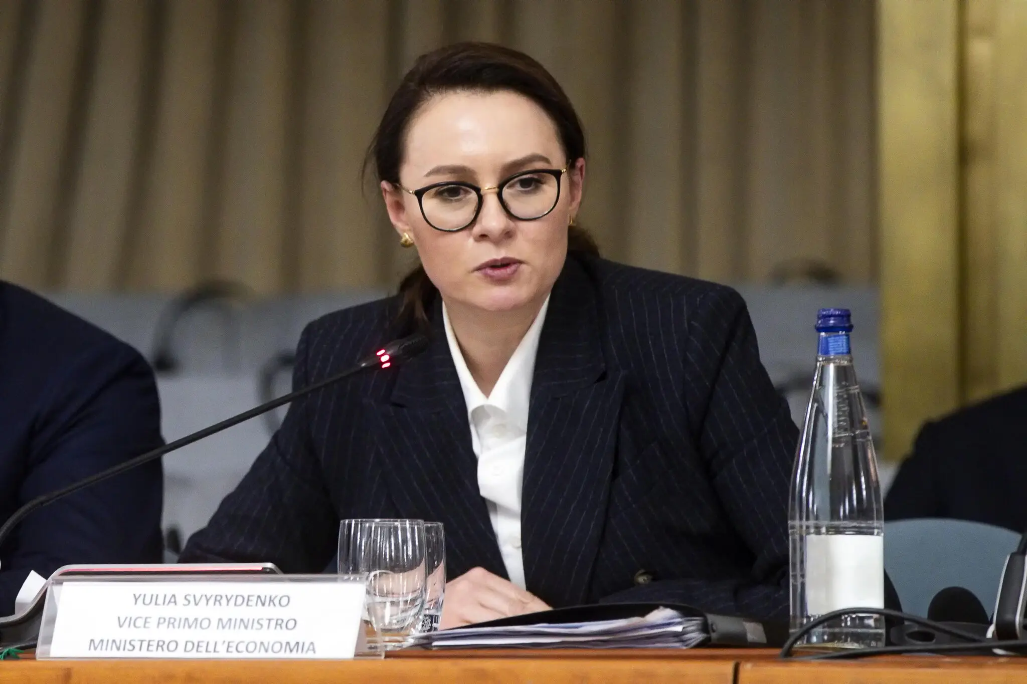 ПДВ для ФОПів залишать: уряд змінює поріг реєстрації та обіцяє, що більшості бізнесу це не зачепить